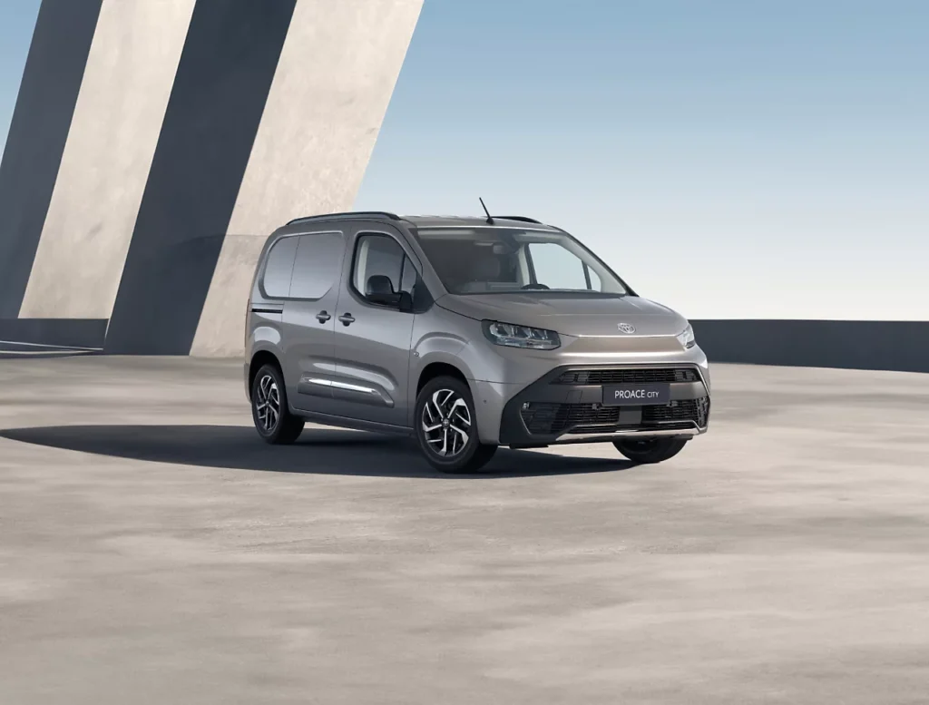 Toyota_proace_city