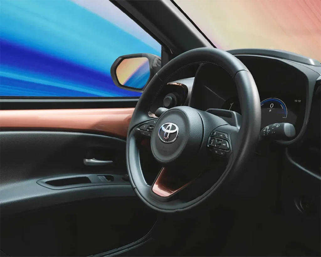 Toyota_Aygo_X_kormany_fahely-karpit_5-4